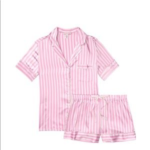 Victoria Secret button up two piece pajama s med